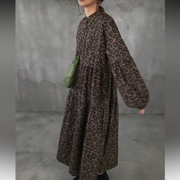 Leopard Print Maxi Dress - Picture 5 of 5